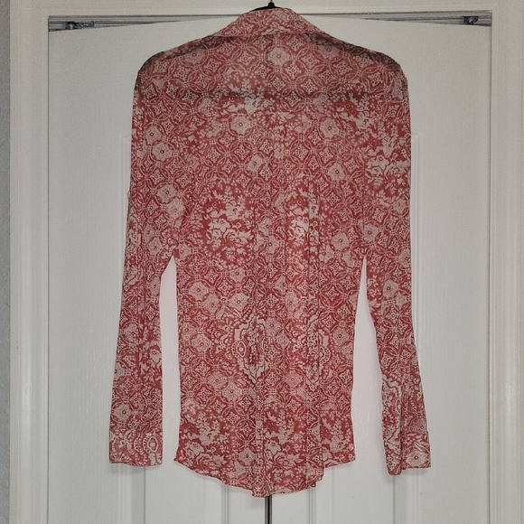 DNA couture Coral Pink Paisley Button-Front Blouse - Picture 2 of 5